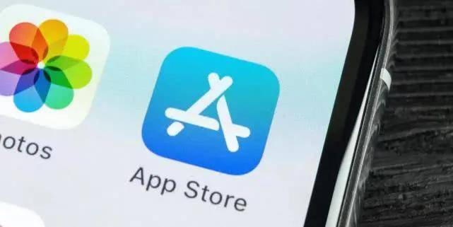 大家手机上下载的app惊人相同，app式垄断真的来临了吗？