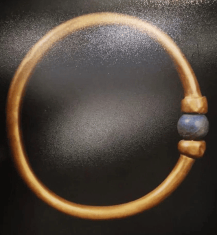 埃及博物馆法老金手镯失窃案告破：已被熔毁，系修复专家监守自盗