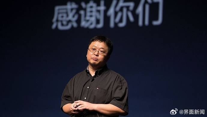 罗永浩回应“替小米说话”：只说公道话，曾批“小字许愿池”被骂恶意诽谤友商