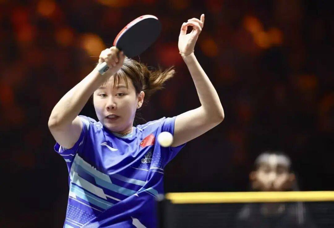 王艺迪完胜桥本，向鹏挺进8强 | WTT中国大满贯单打