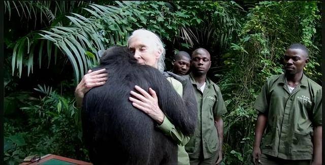 “课本上的传奇”，走了