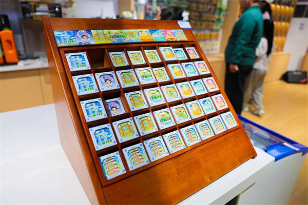 秋色满城 历下有约丨雨润泉城，双节同庆，天下第一泉邀您共赏烟雨诗画