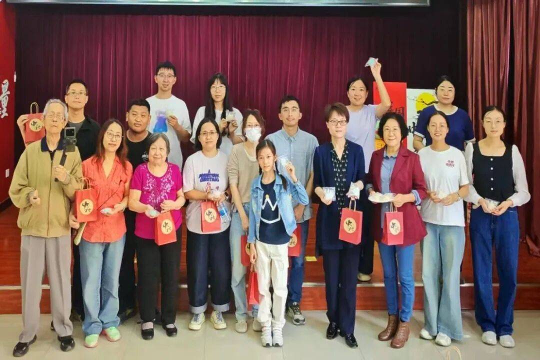 月圆中秋 情系两岸——各区组织丰富多彩活动与台胞共迎中秋