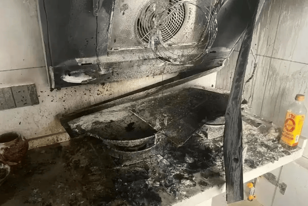 请告诉家里的老人，这些“方便”咱不能图！