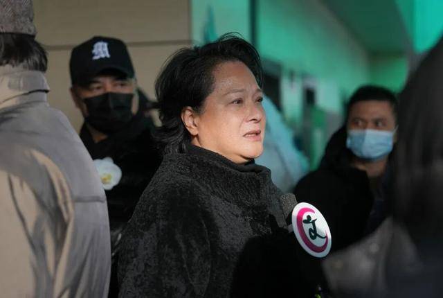 何晴之子追思:妈妈很喜欢雪,北京这场雪好像是为她而下