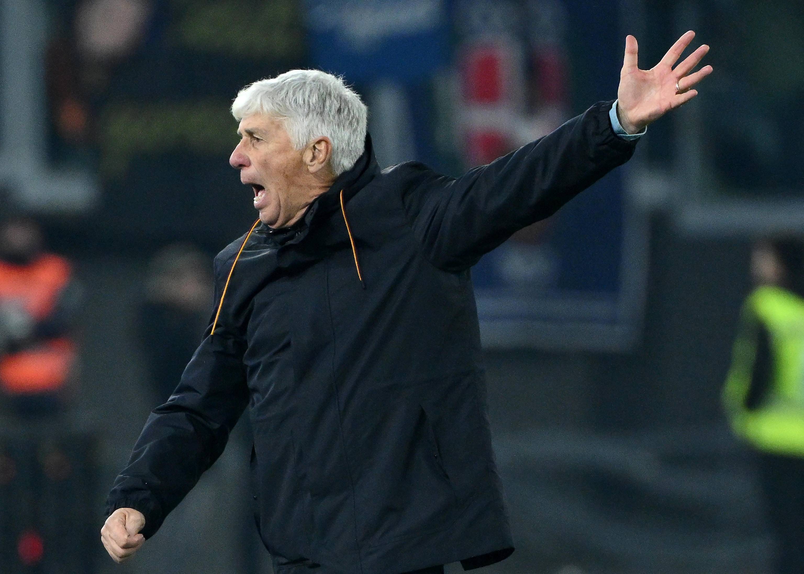 （外代二线）足球——意甲：罗马胜科莫