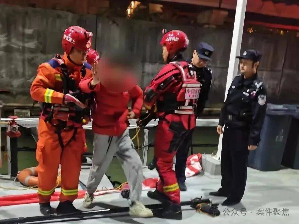 骗了别人18万元，上海一男子凌晨站在黄浦江边“想抽最后一支烟”